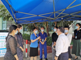 张晨到香洲区pilipili
督导检查文明城市创建工作