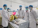 香洲区pilipili
泌尿外科顺利开展首例单孔腹腔镜下膀胱壁肿瘤切除术